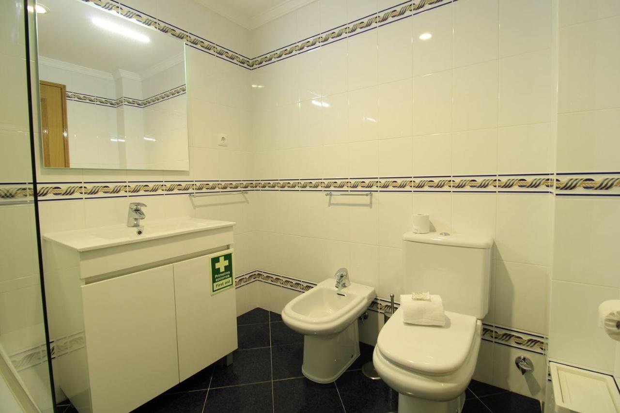 Armacao De Pera Brightness With Pool By Homing Apartment Bagian luar foto