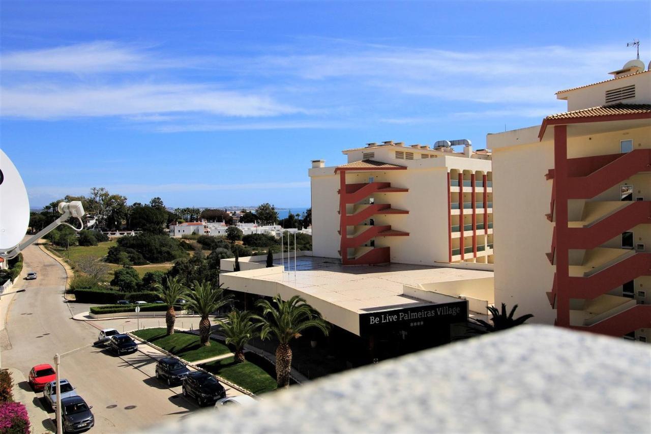 Armacao De Pera Brightness With Pool By Homing Apartment Bagian luar foto